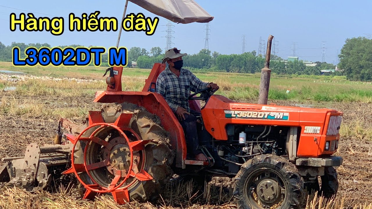 Máy cày kubota xới ruộng ở đồng bào lớn ở xã Tân an tỉnh đồng Nai 