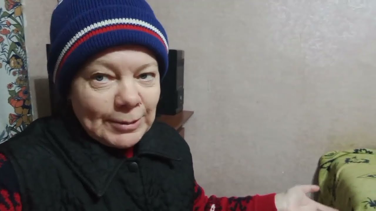 Гололёд. Пол дня с внуком решали задачу. Не дружит с телефоном. Рыба на завтрак🍳☕