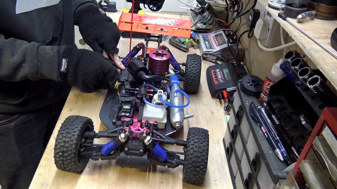 Thunder Tiger EB4 Nitro RC Buggy Will It Run?