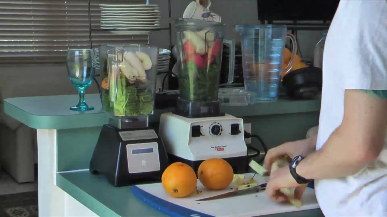 Green Smoothies - VitaMix vs. Blendtec