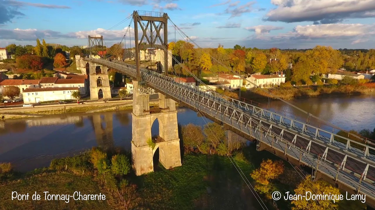 Drone autour du Pont de  Tonnay-Charente
