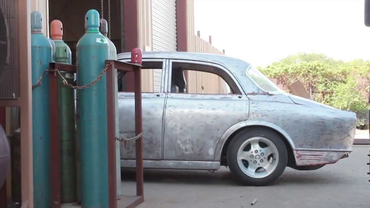 🇸🇪Prepping Volvo Amazon 122 for Paint - IPD Build Off Episode 11
