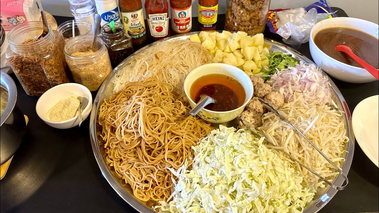 [4K] Burmese noodle salad & bean sprouts pepper soup 😋