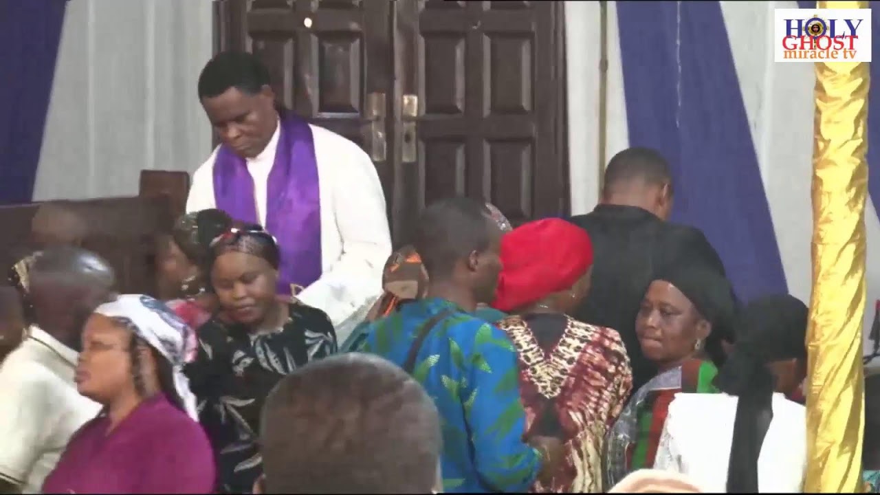 FRUITFUL SUNDAY MASS WITH FR. EBUBE MUONSO || 8TH MARCH 2026