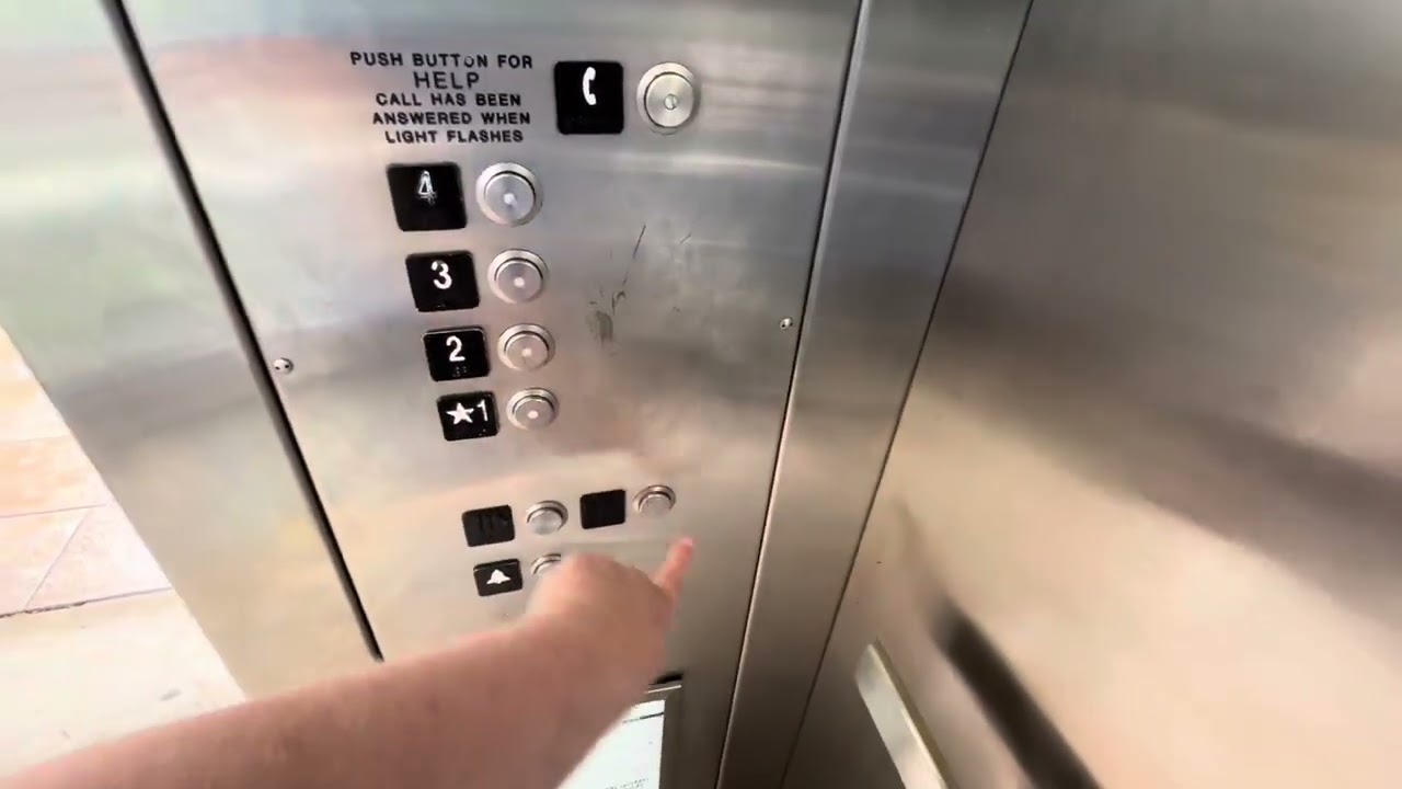Schindler HT Hydraulic Scenic Elevator 1 At The Orlando Vineland Premium Outlets Parking Garage