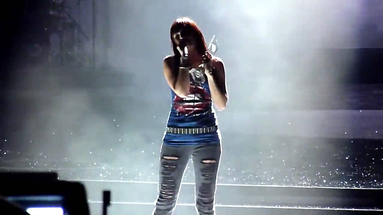 Ewa Farna - Cicho Finał Sopot hit Festiwal 2009 HD