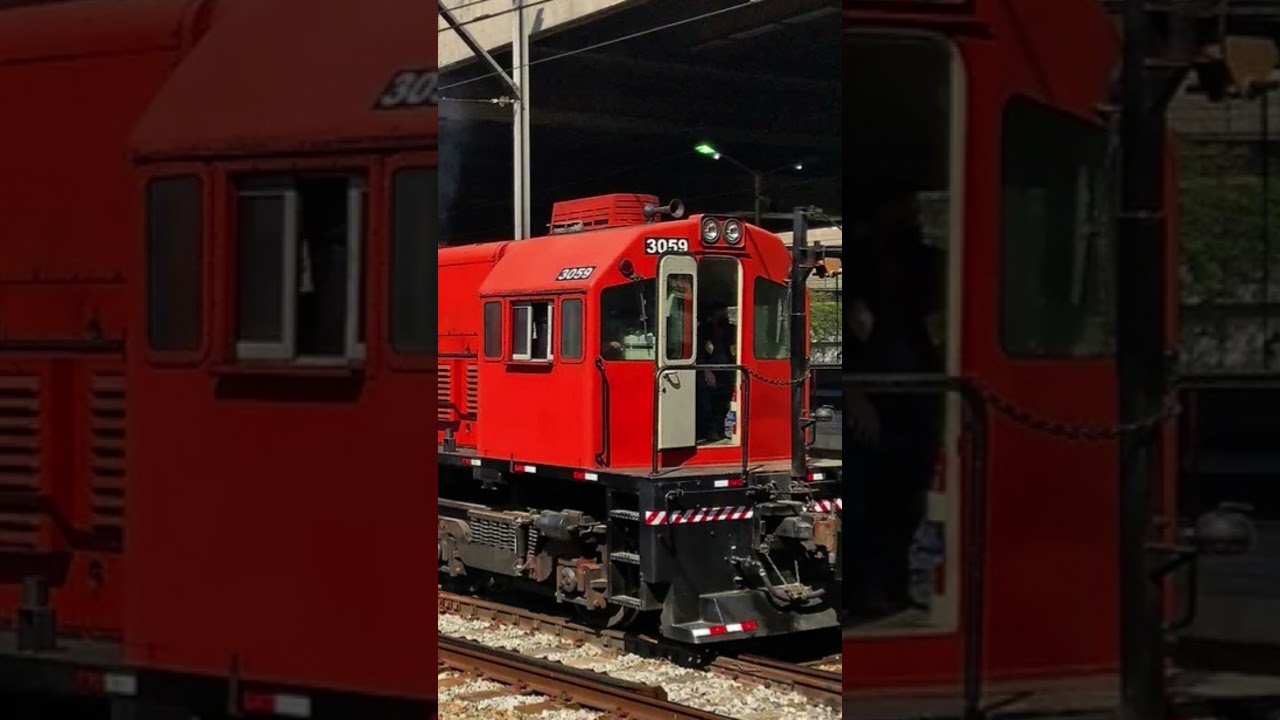 Locomotiva G.E. U6B da C.P.T.M. em S&atilde;o Paulo.