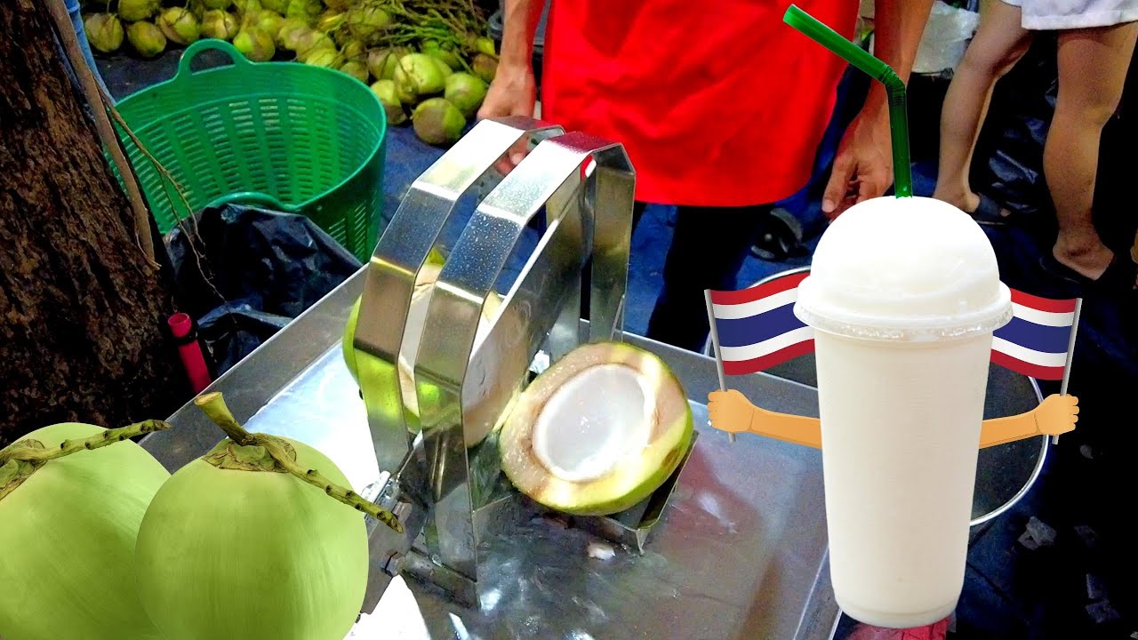 Tender Coconut 🥥 Cutting Making Fresh Coconut Smoothie by Coconut Cutting Machine Street Drink Thai