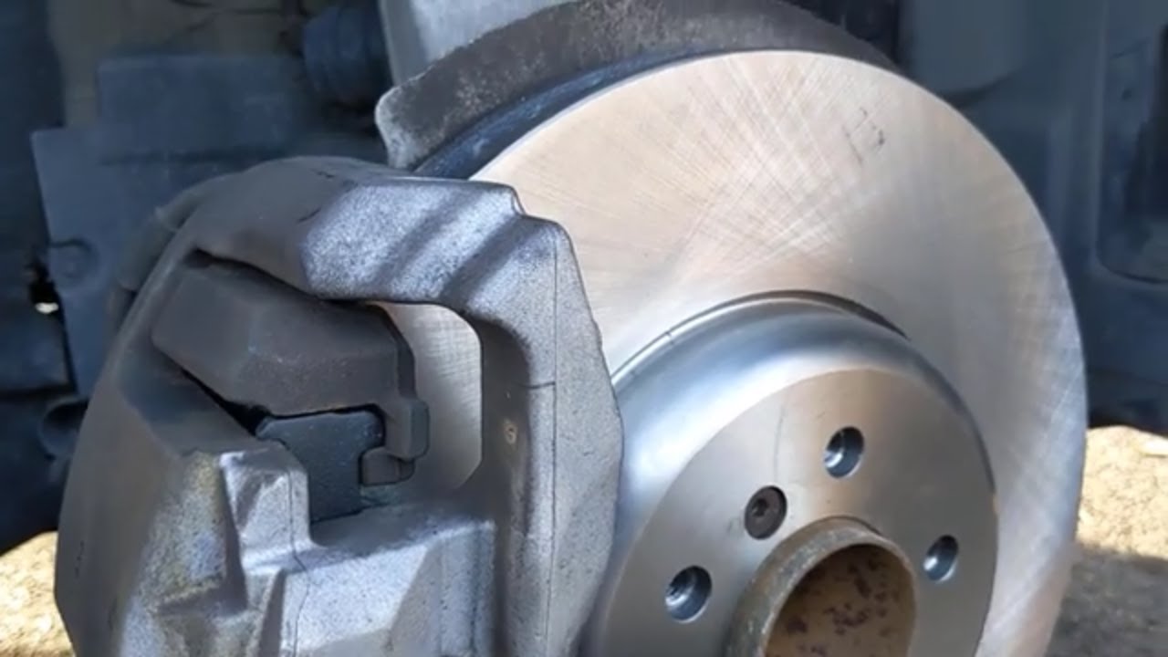 BMW F01 F02 brake replacement front pads and rotors F01 F02