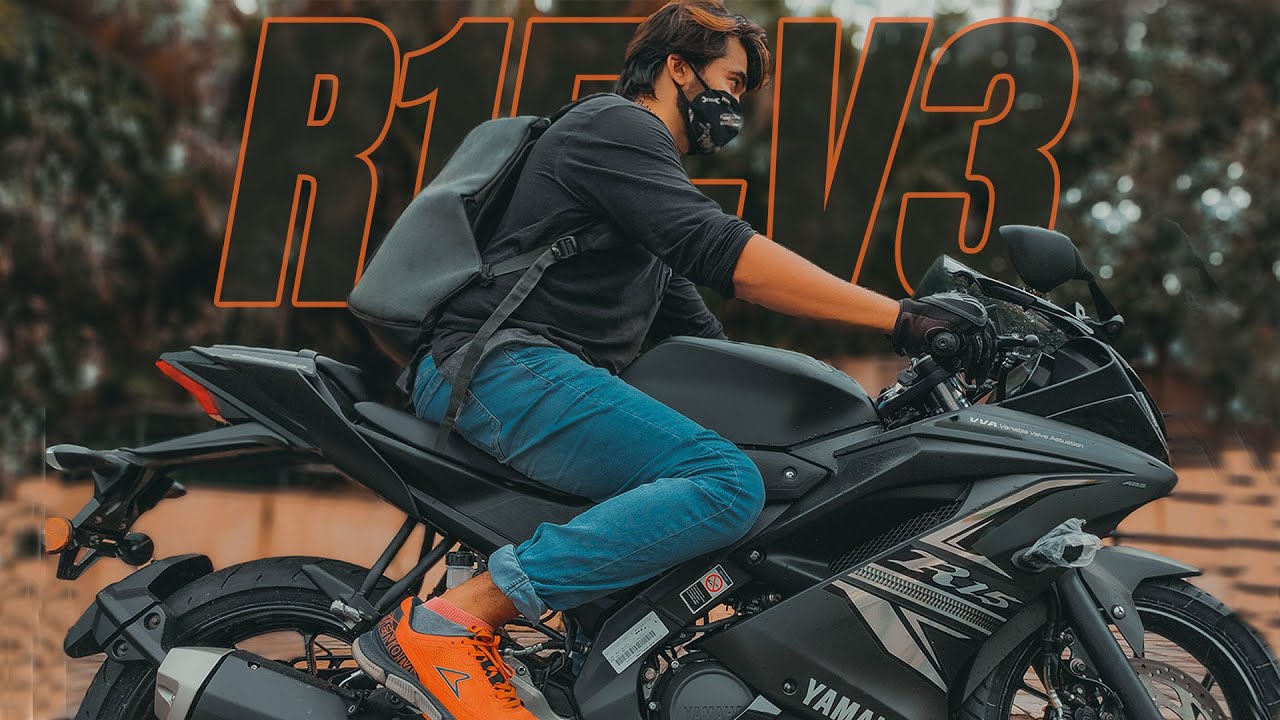 YAMAHA R15 V3 - DARK KNIGHT EDITION