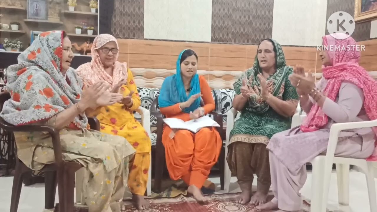 भजन🌸🏵️बहूओं ने कर दिया चाला बुढ़िया की तोड़ देई माला बड़ी बहू थानेदारनी कहावै। #बुढ़िया #बुढ़ापा 
