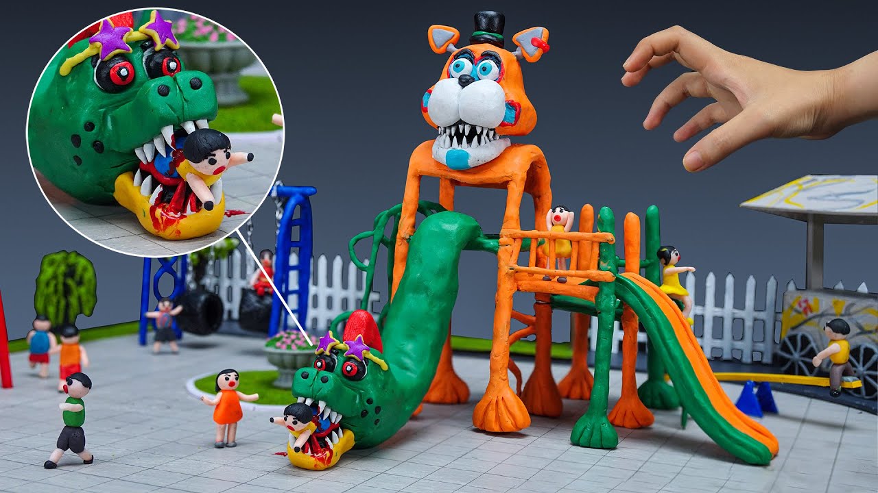 😱 Making GLAMROCK FREDDY vs MONTGOMERY GATOR DAYCARE ATTENDANTS THE EXTRA SLIDE - FNAF with Clay