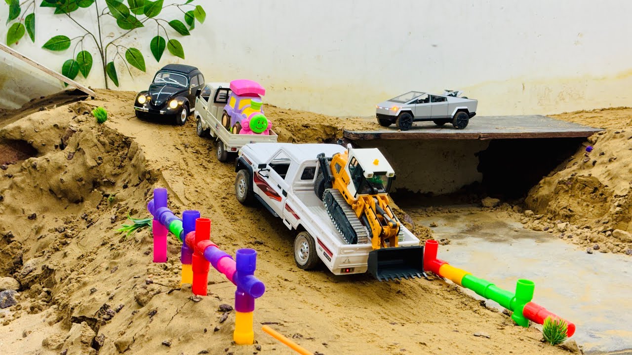 Rc cars & Trucks 4x2 Can Climb The off-road mountain obstacle,