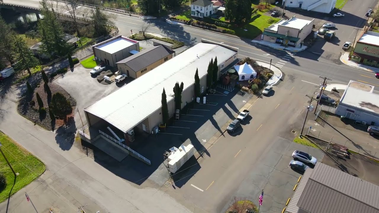 Award Winning Oregon Winery and Tasting Room for Sale  - Southern Oregon