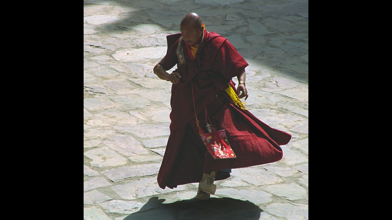 Hemis Monastery 2004 - Tsechu preparation