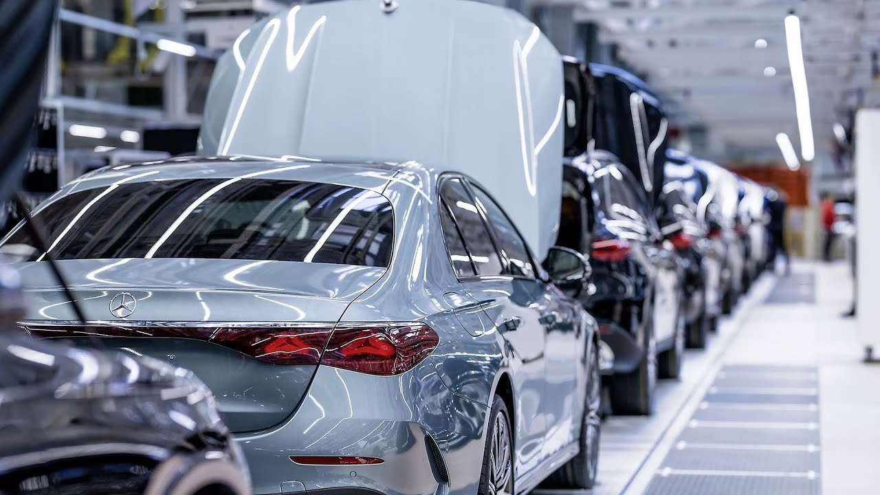 Как Mercedes создает S-класс: экскурсия по заводу № 56 (Зиндельфинген, Германия)