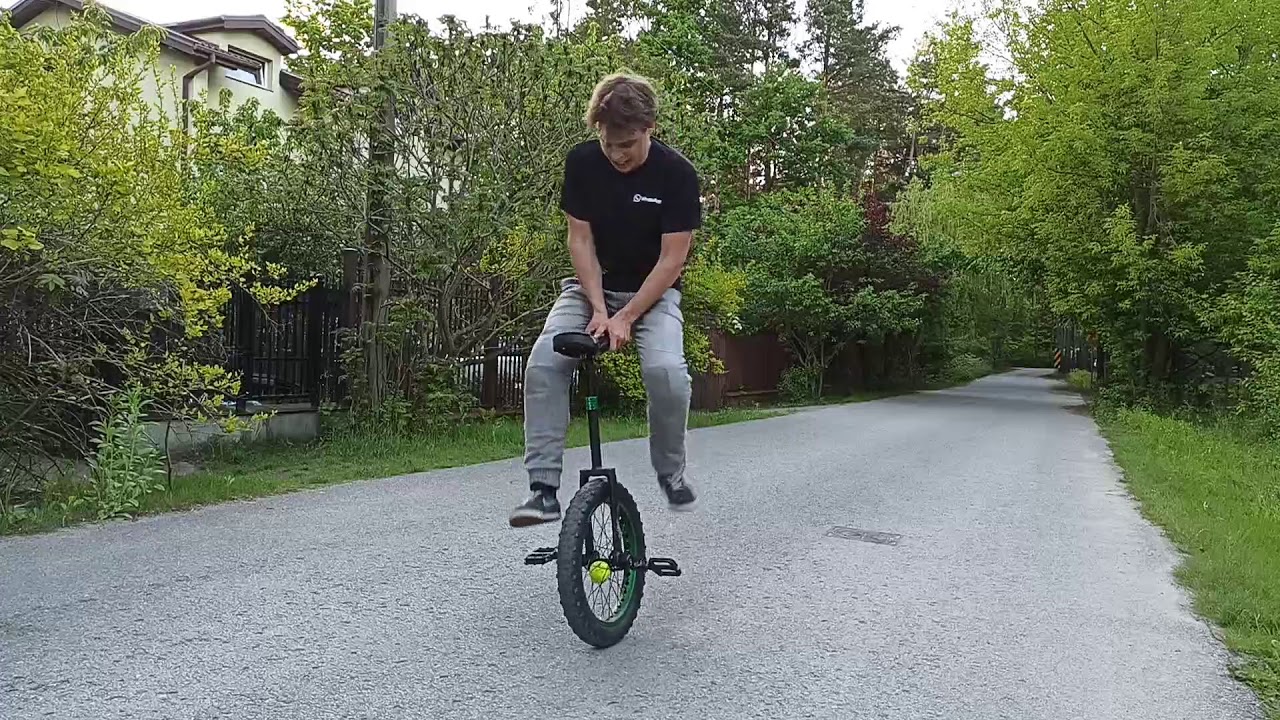 ITG15 footplant outflip