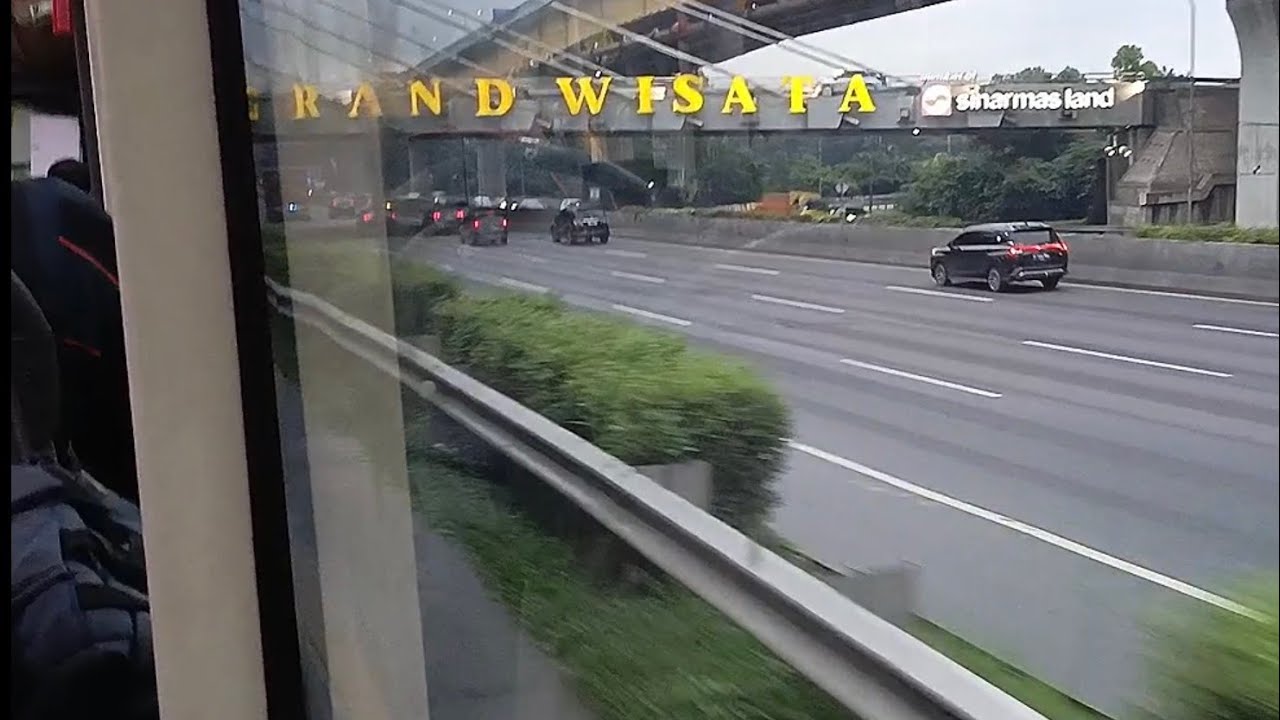 Layanan Rute Baru Transjakarta koridor B51 Cawang - Cikarang Jababeka P.P.