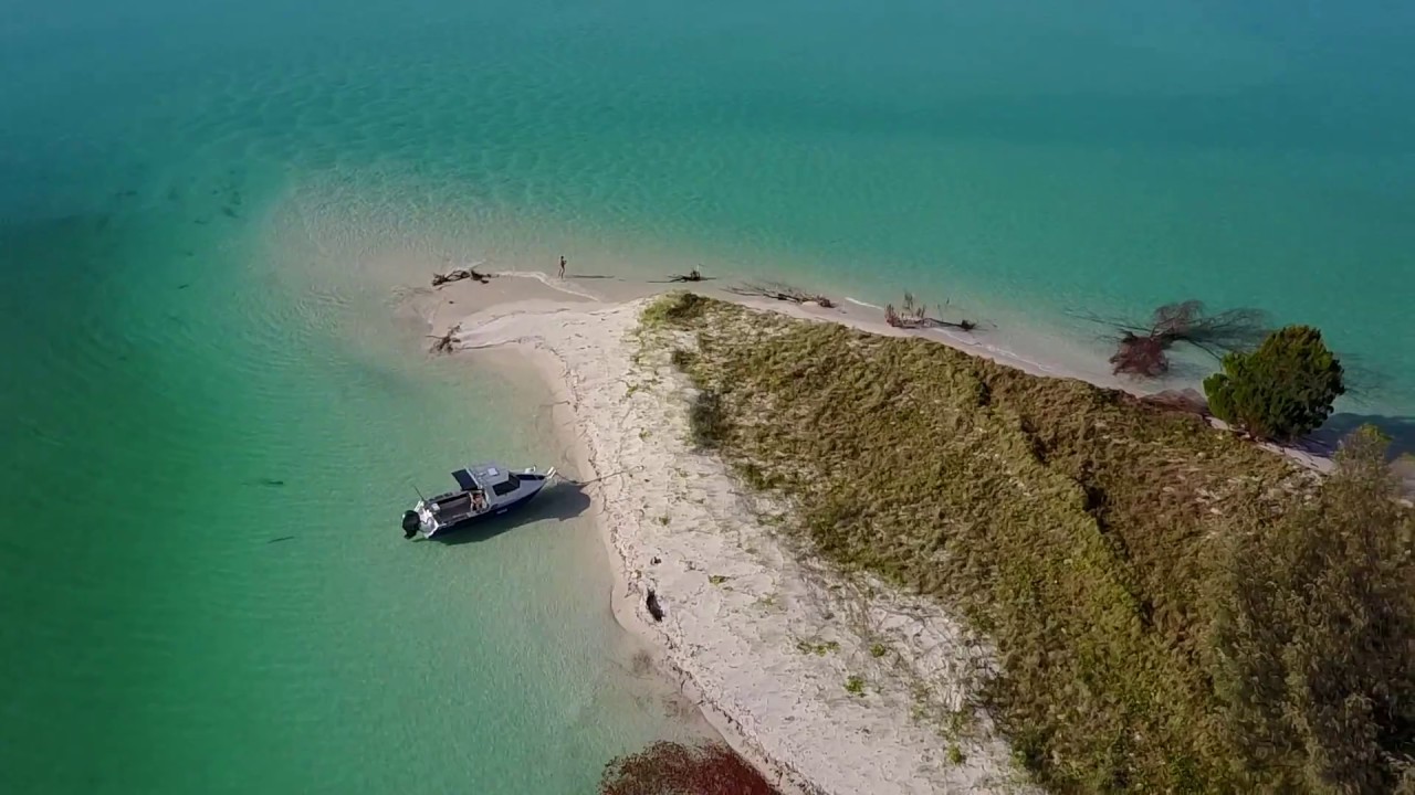 Wathumba Creek  Fraser Island secrets exposed
