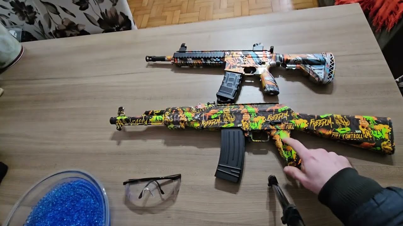 DUELO DE ARMINHAS DE GEL - AK VS M416