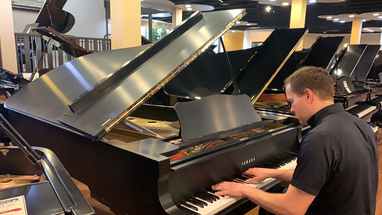 1979 Yamaha C7 Grand Piano Refurbished for Sale 7'4