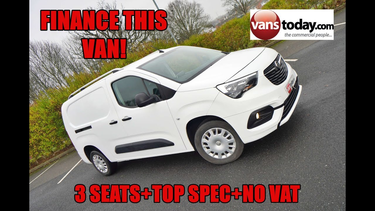 Фургон без НДС! Трехместный Vauxhall Combo Sportive 2022 года выпуска. Спешите приобрести!