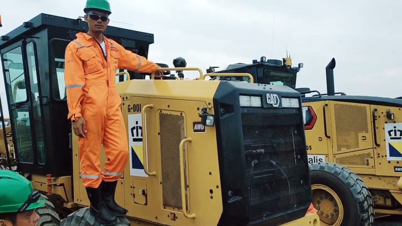 CAT 140GC GRADER