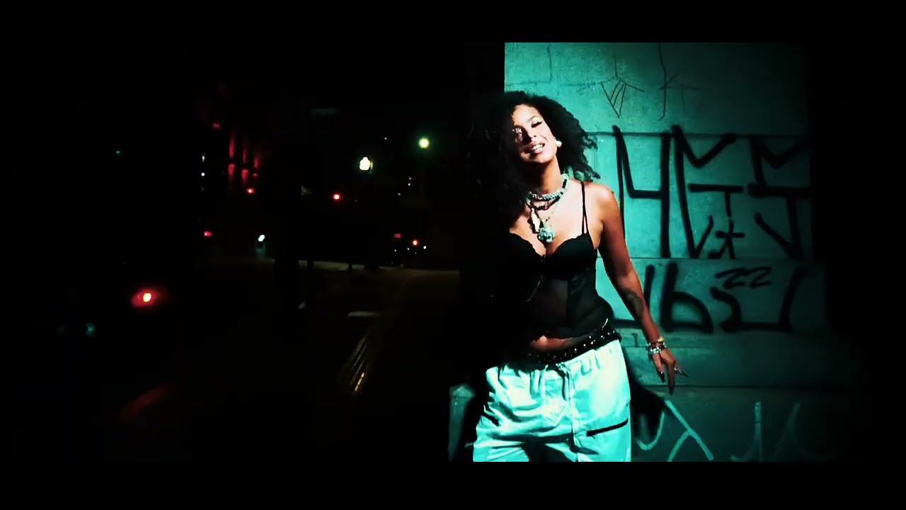 Scarlett Wolf - TERROR NENHUM (prod. toniazzo)[Official Video]