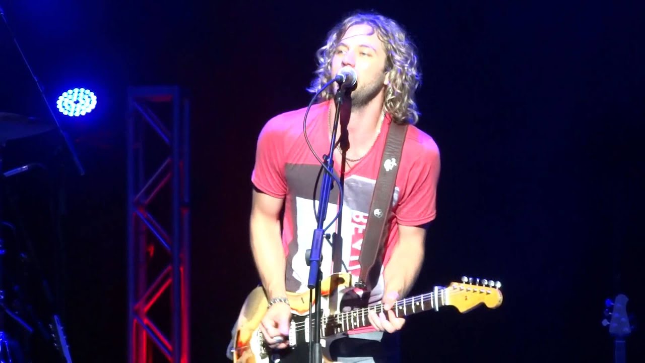 Casey James 