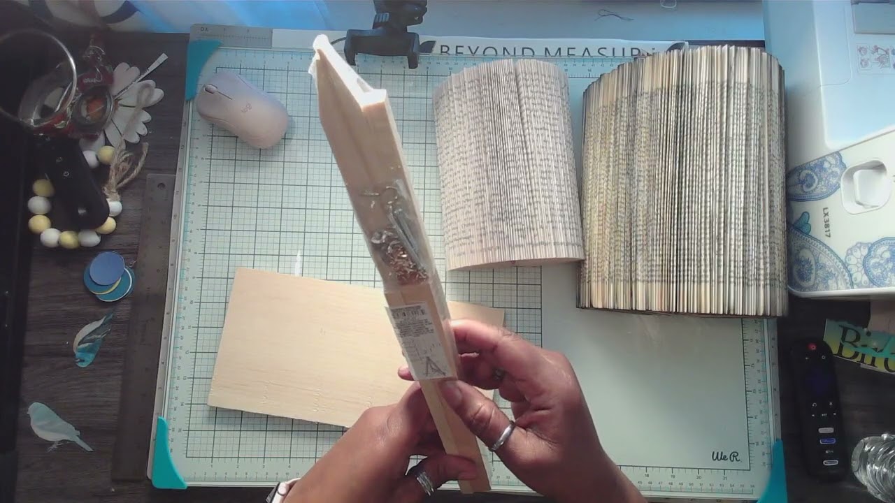 BOOK PAGE IDEAS,PROJECTS UPCYCLE RECYCLE,STORAGE/ROLODEX