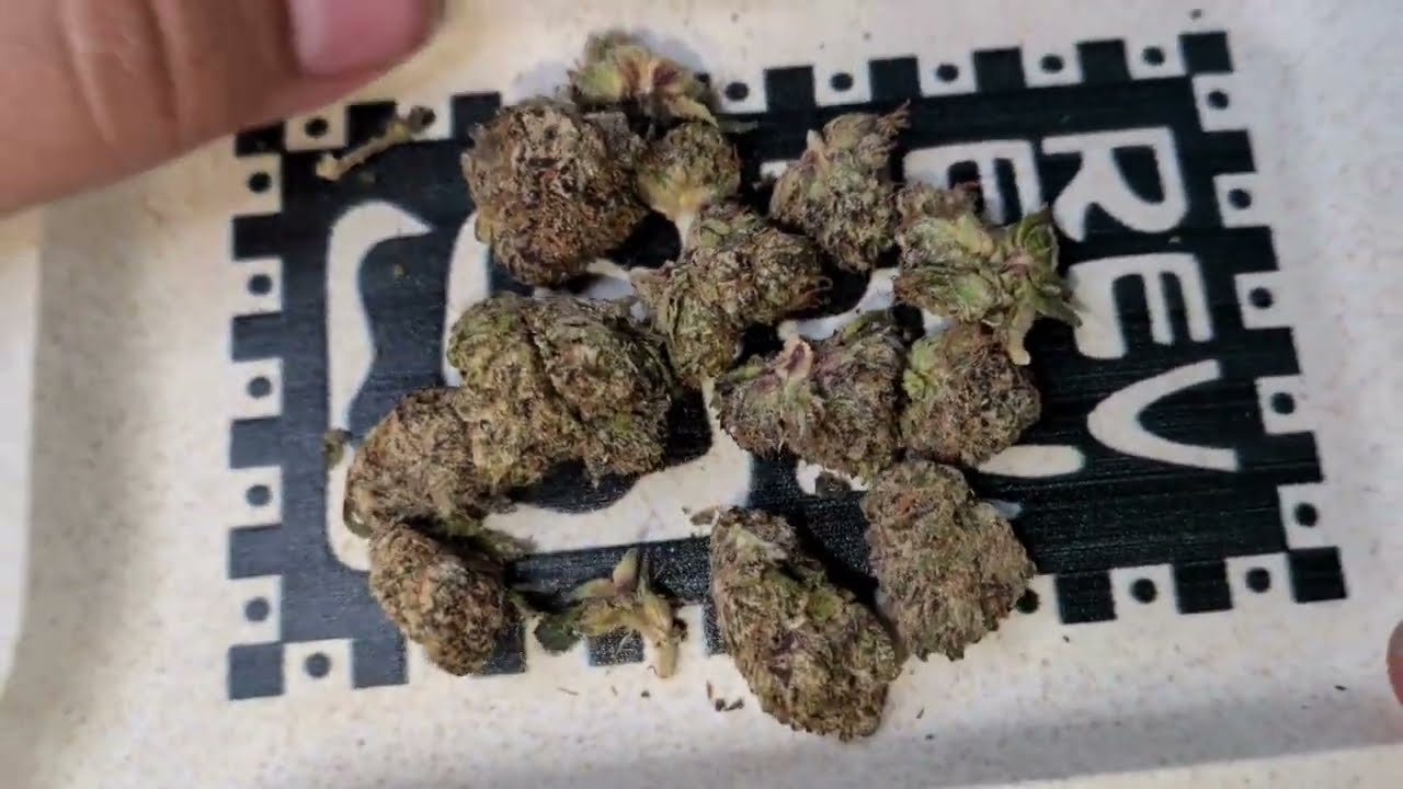 🤯 High Heavens Raspberry Warheads - Candy-Inspired THCA Review  🌿