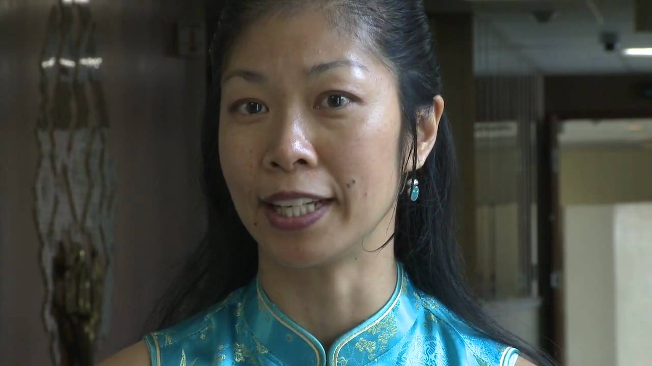 Daisy Lee talks about the gifts of Qigong at World Tai Chi & Qigong Day - Dallas 2009