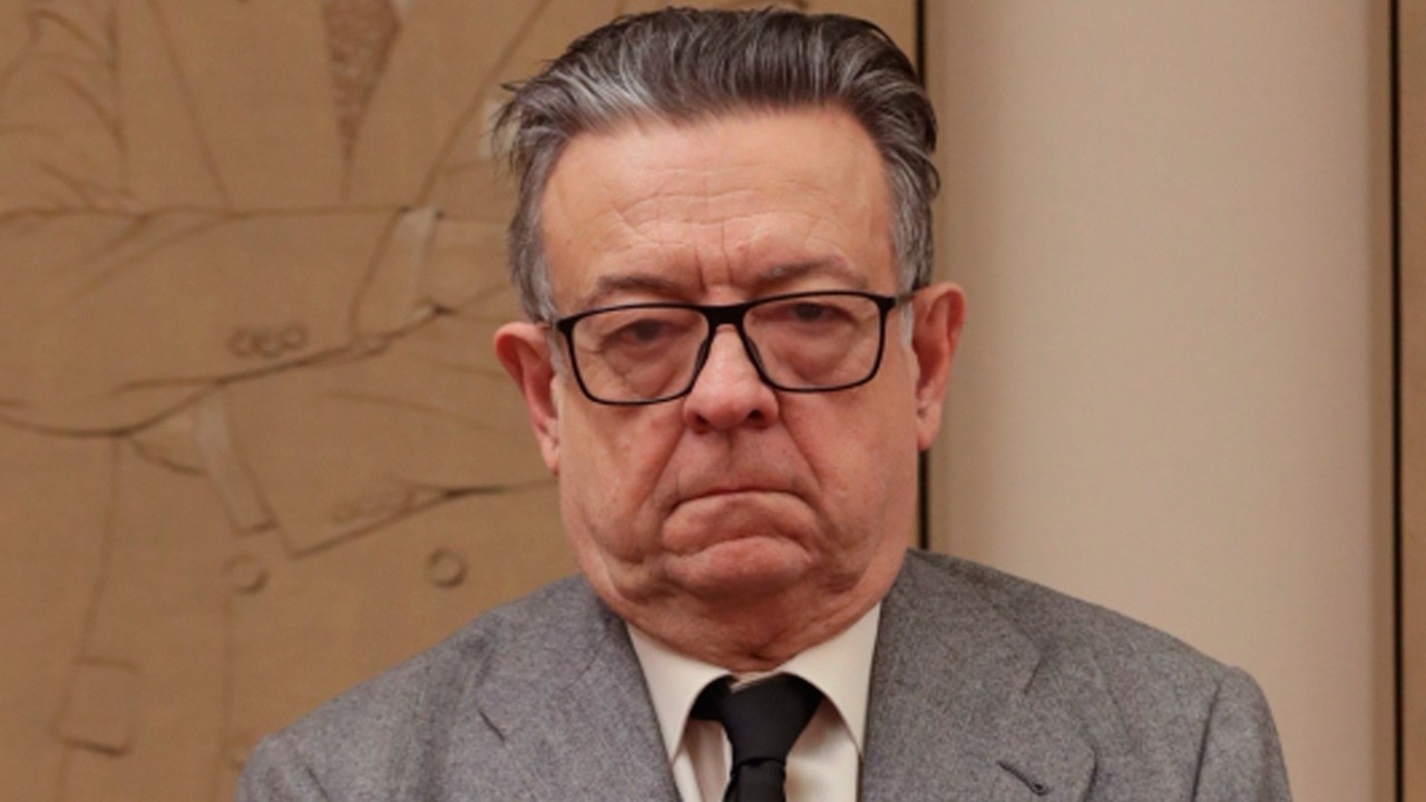 LA LUPA. Herrero de Miñón se quita la careta y promueve el aborto como derecho constitucional