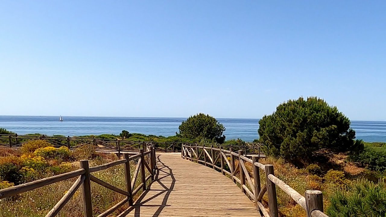 A trek along the coast from Marbella to Fuengirola