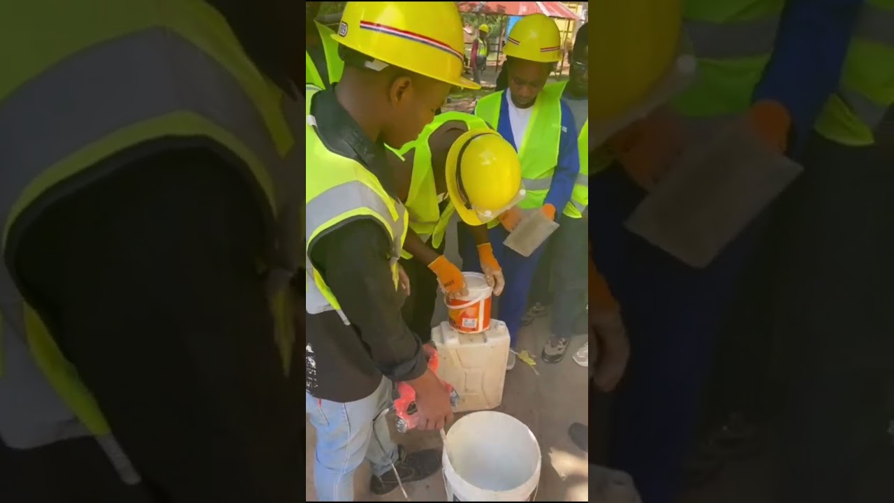 Smart Painting batwigishije uko dukora Wall master nziza dukoresheje Sima numucanga (+250786900891)