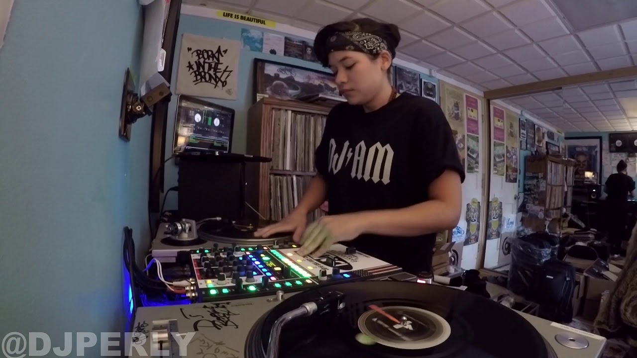 DJ AM Wonderwall tribute routine