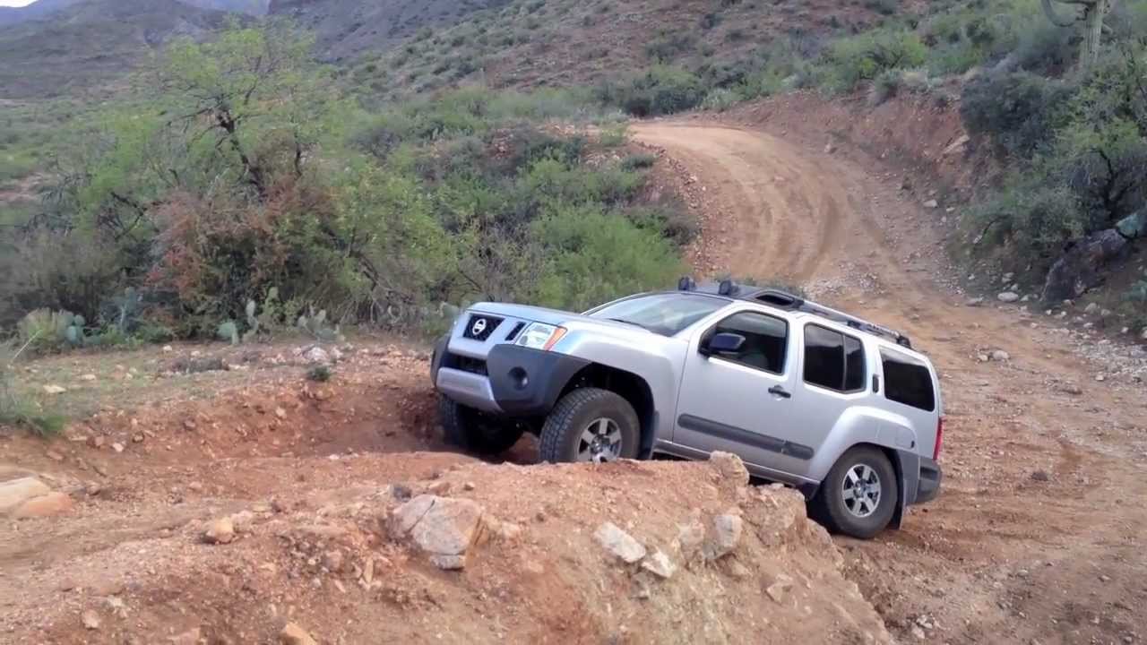 Xterra Pro-4X on back road to Crown King