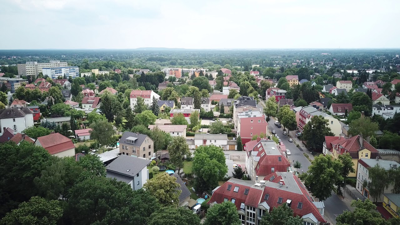 Rundblick über Berlin Kaulsdorf - Drohnenaufnahmen in Berlin Kaulsdorf