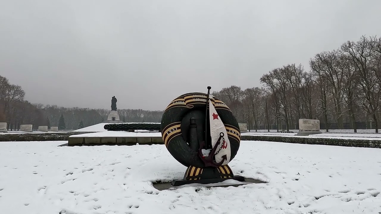 Berlin - Treptow monument walk around