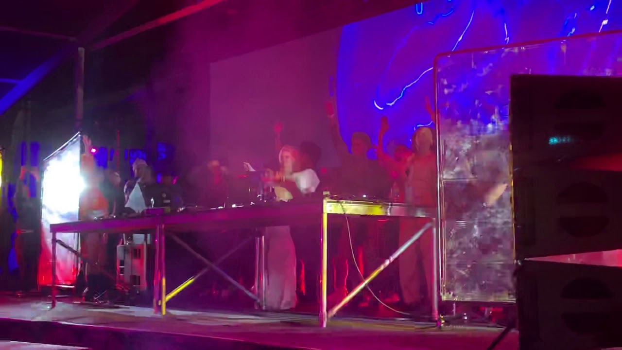 BIO HAQUÈ Grimes DJ Set Final Song