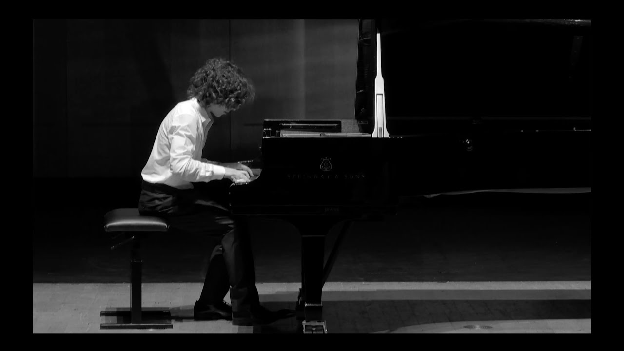 Ot Ortega Trav&eacute; plays Sam Perkin's 