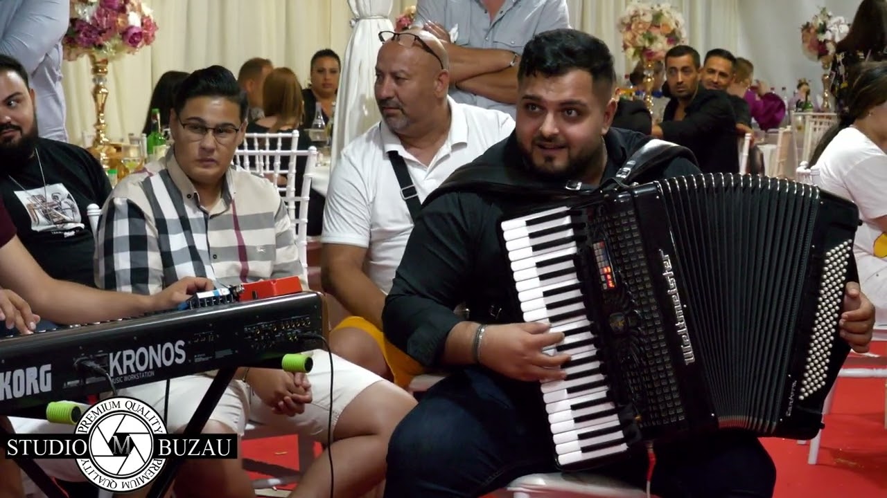 Marius Fulger si Orchestra Fulgerii Botez la Margineanu
