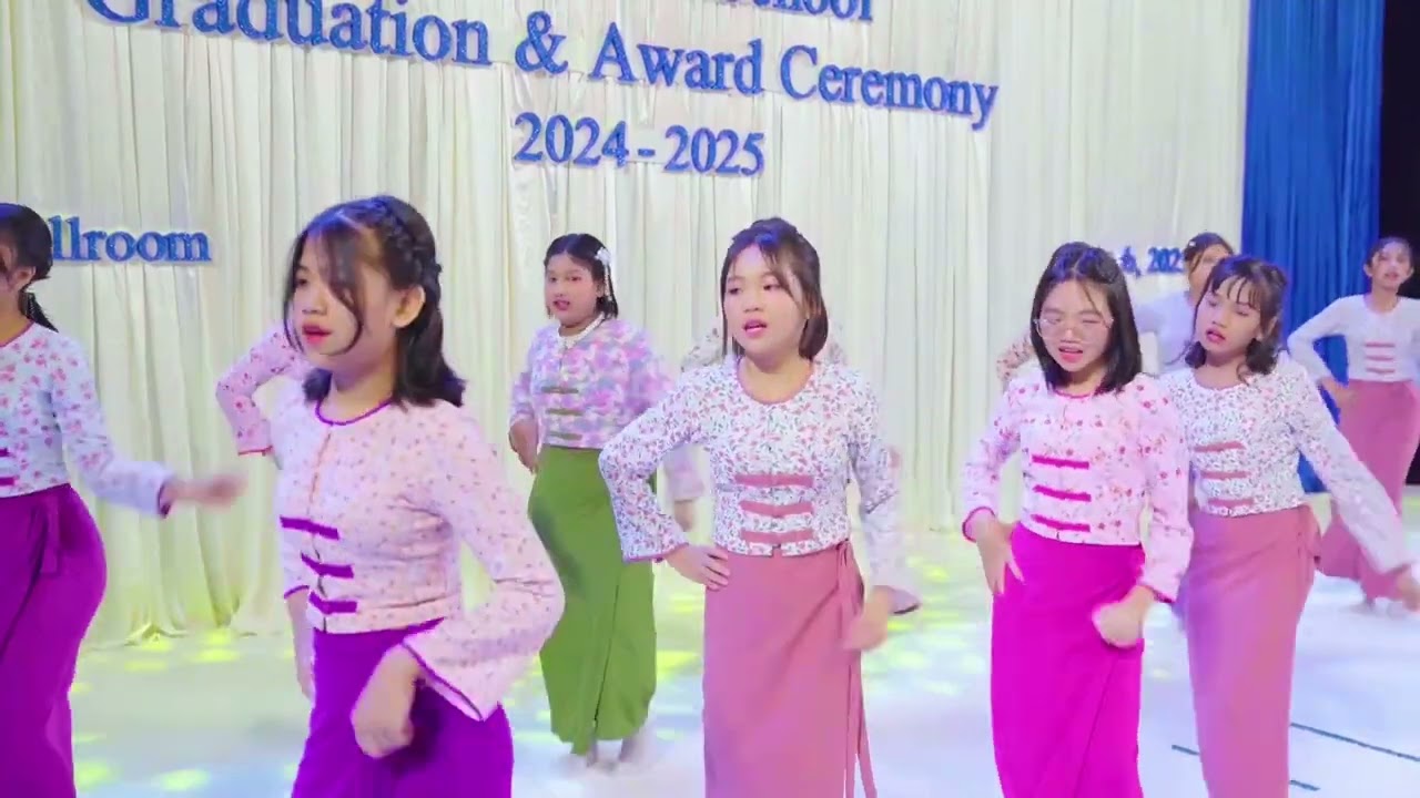ELC Private School MdY Grade 5 မှ ကျောင်းသူလေးများရဲ့ ခင်ခင်ထား သီချင်းဖြင့် ဖျော်ဖြေတင်ဆက်မှု