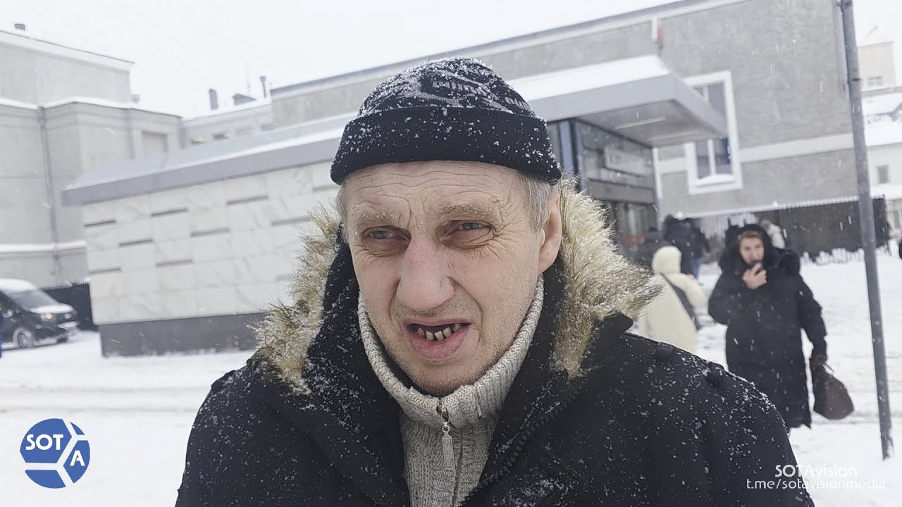 Чем запасаются россияне? В основном - терпением. Опрос в Москве