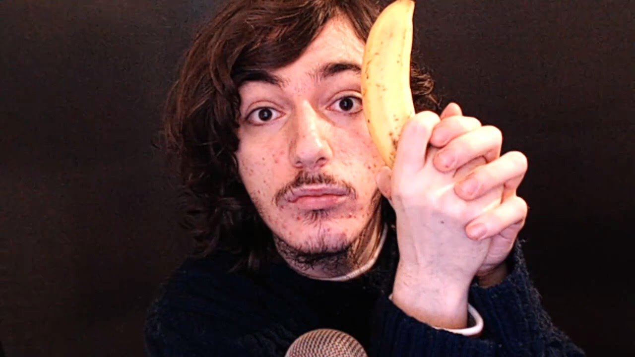 ASMR JE MANGE UNE BANANE