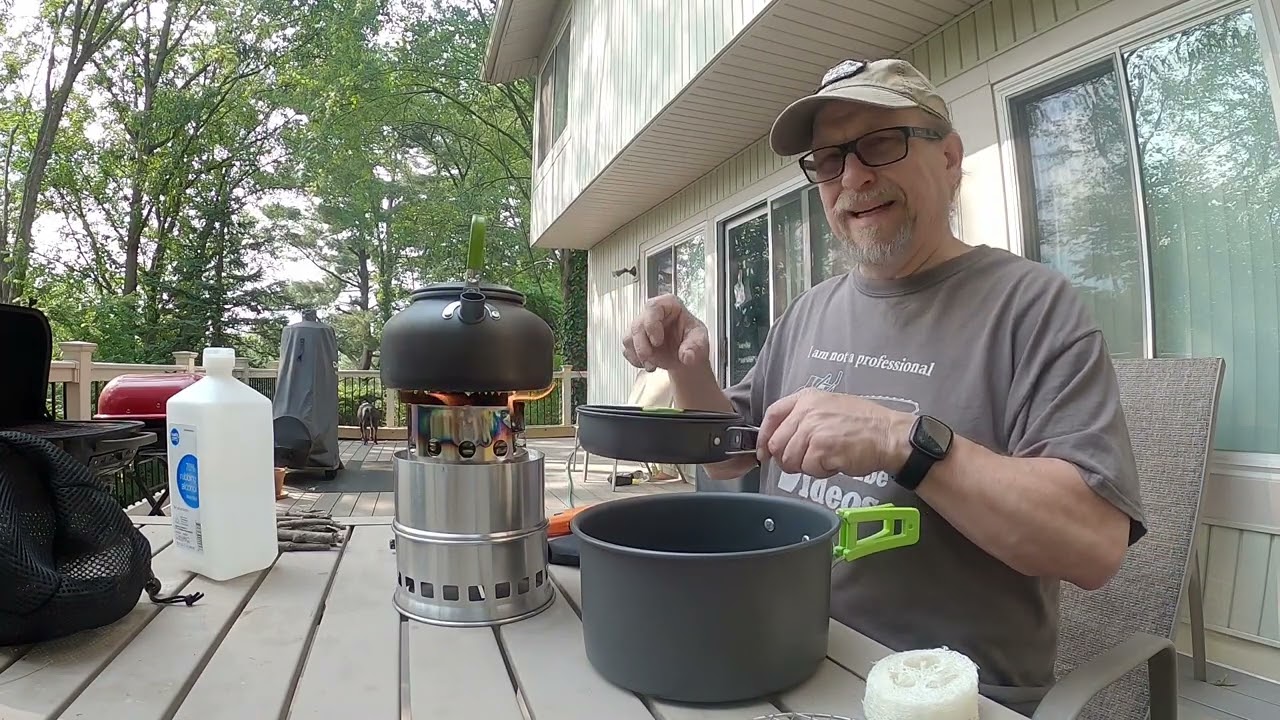 TomShoo stove and Out of Door DS 308 camp pans