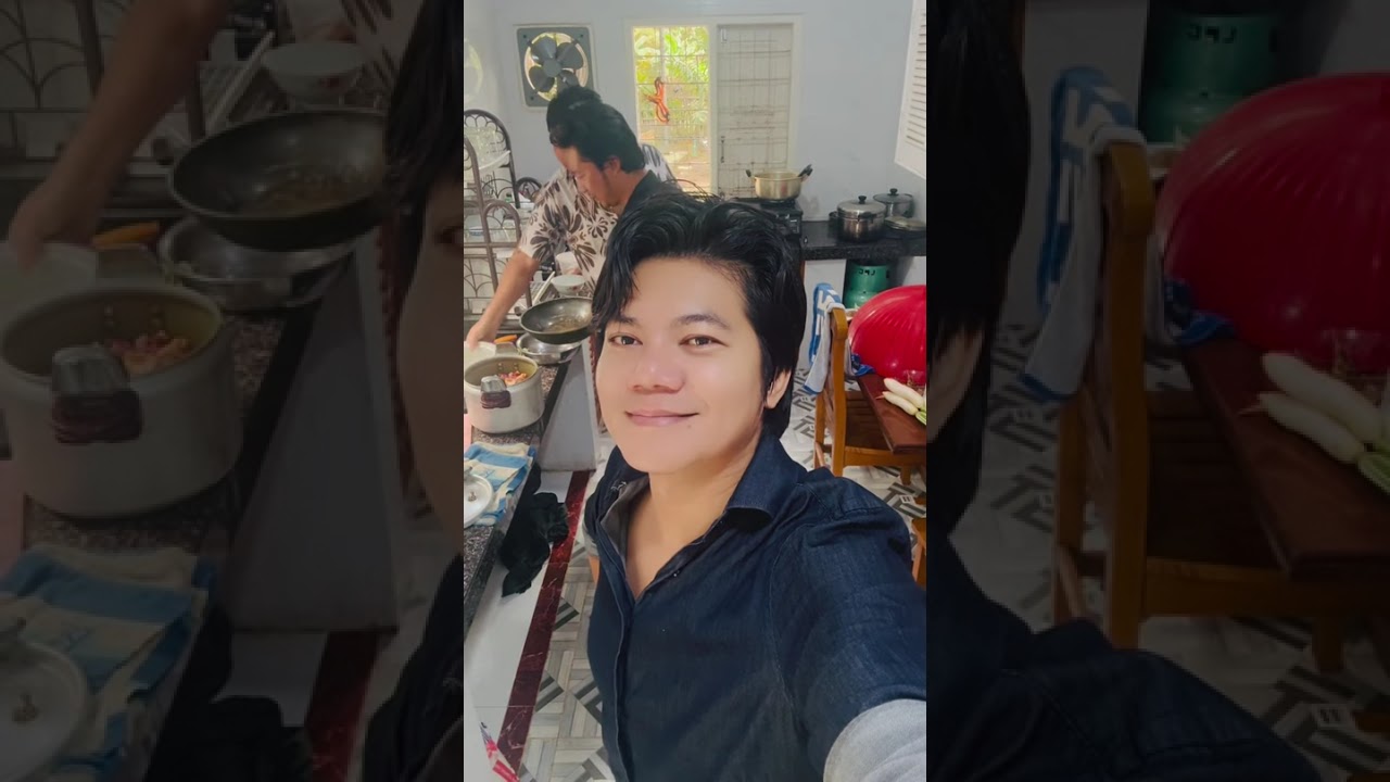 ခြံထဲရောက်တုန်းဒီလိုစားလိုက်တာ စားကြပါအုံး