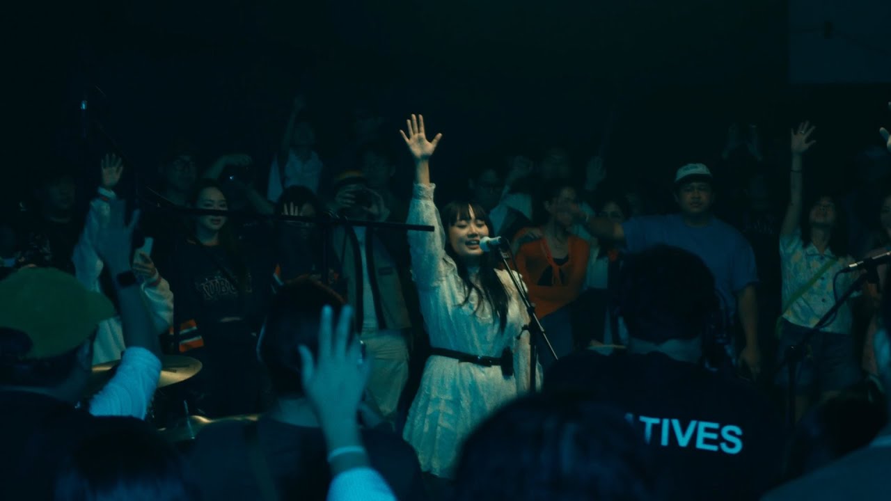 KING OF THE NIGHT! - Ena Mori | Backyard Live Performance