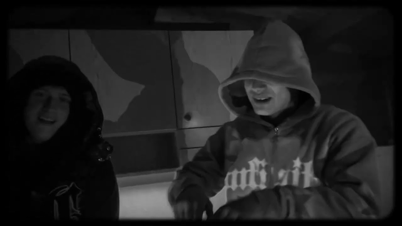 Młody oni x Ogkenii  - Plac broni (🎥: Wrednykrisu)