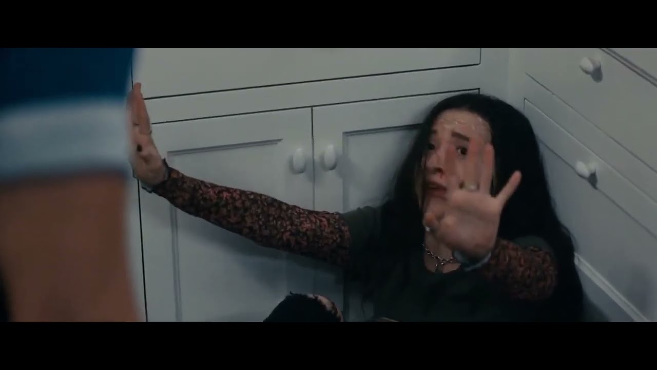 Scream 5 (2022) Sidney Prescott and Gale Weathers vs. Amber Freeman